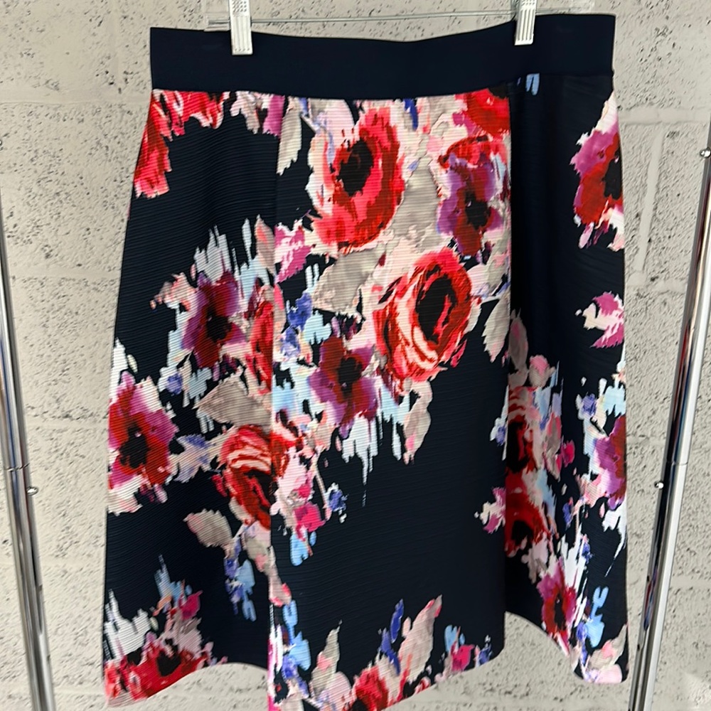 Kate Spade, floral skirt, size 14, new with tags.